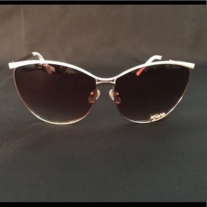 Candie's Accessories - Sun glasses π β¨ Candie's Accessories - Sun glasses π β¨